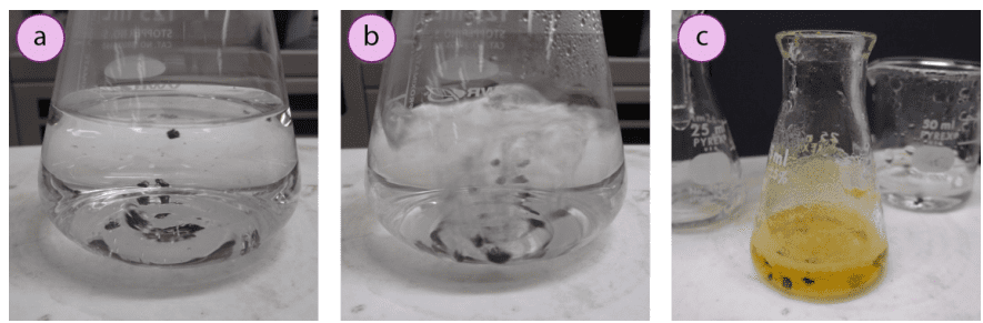 Imagen 3. a) Piedras de ebullición en agua, b) ebullición vigorosa, c) Piedras de ebullición utilizadas en la cristalización.