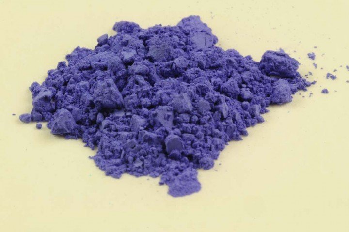 Muestra de purpura Han, de Kremer pigment