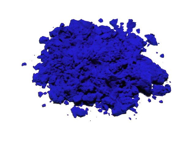 Muestra de azul ultramar o azul ultramarino sintético