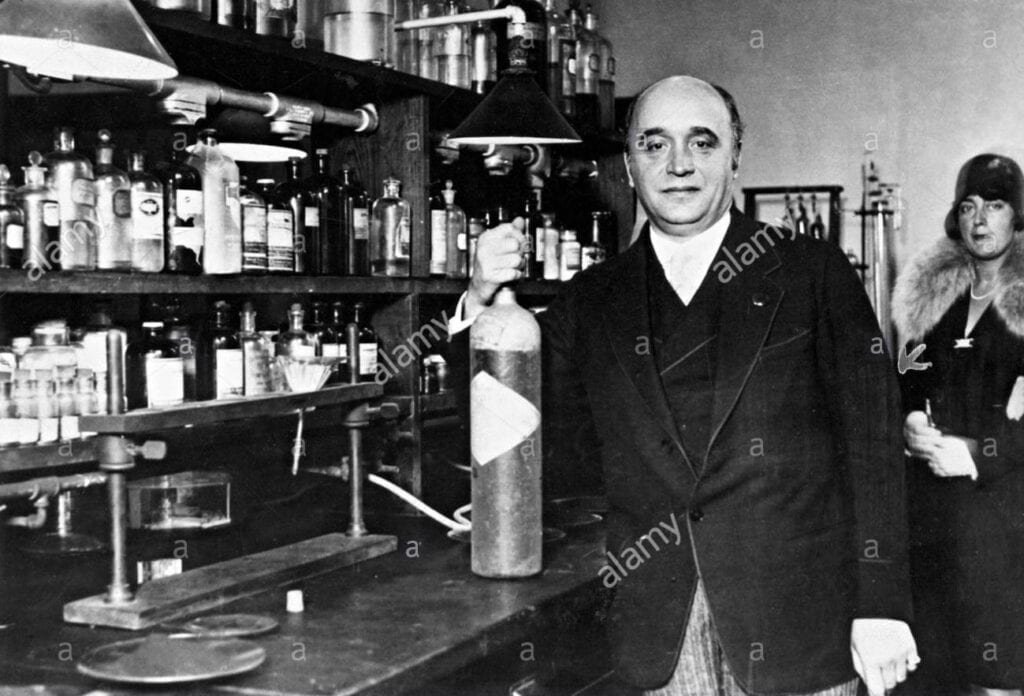 Friedrich Bergius en su laboratorio