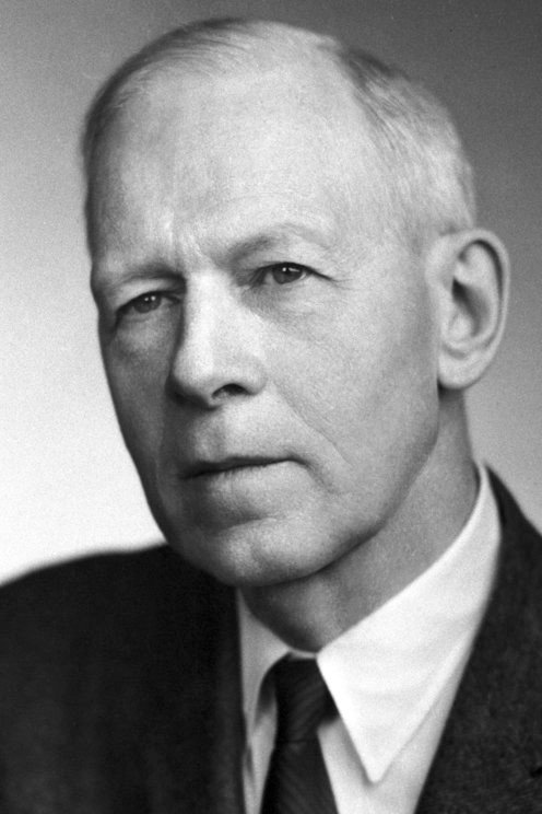 Robert S. Mulliken (1896 – 1986)