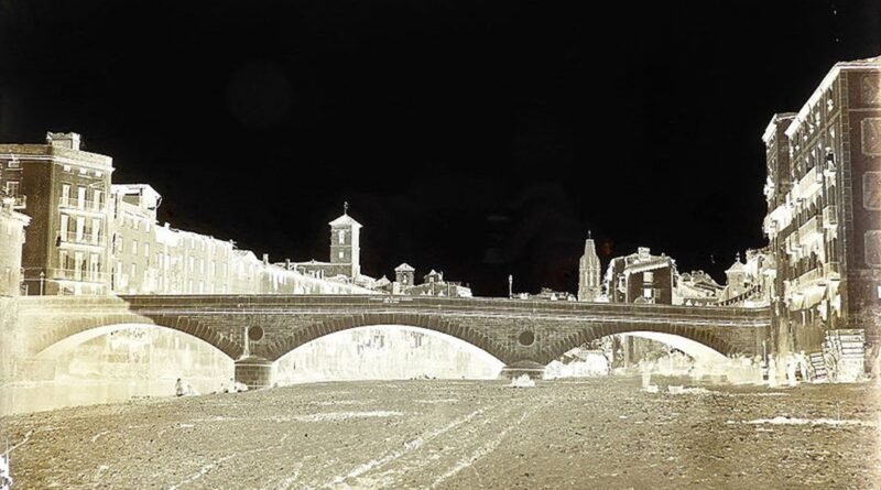 Placa húmeda de colodión. Puente de Isabel II. Girona – España. 1867