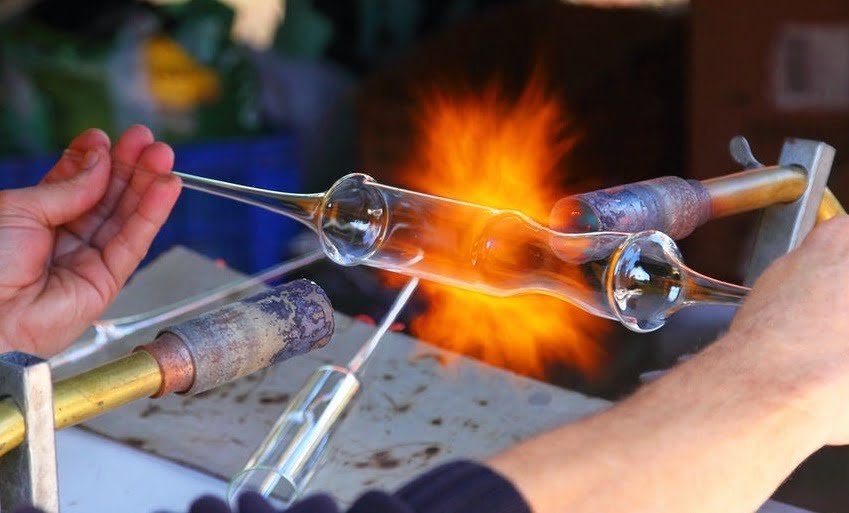 16. Soplado de frascos y secciones tipo Dewar