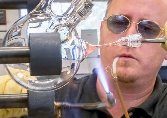 15. Técnicas avanzadas de unión en vidrio